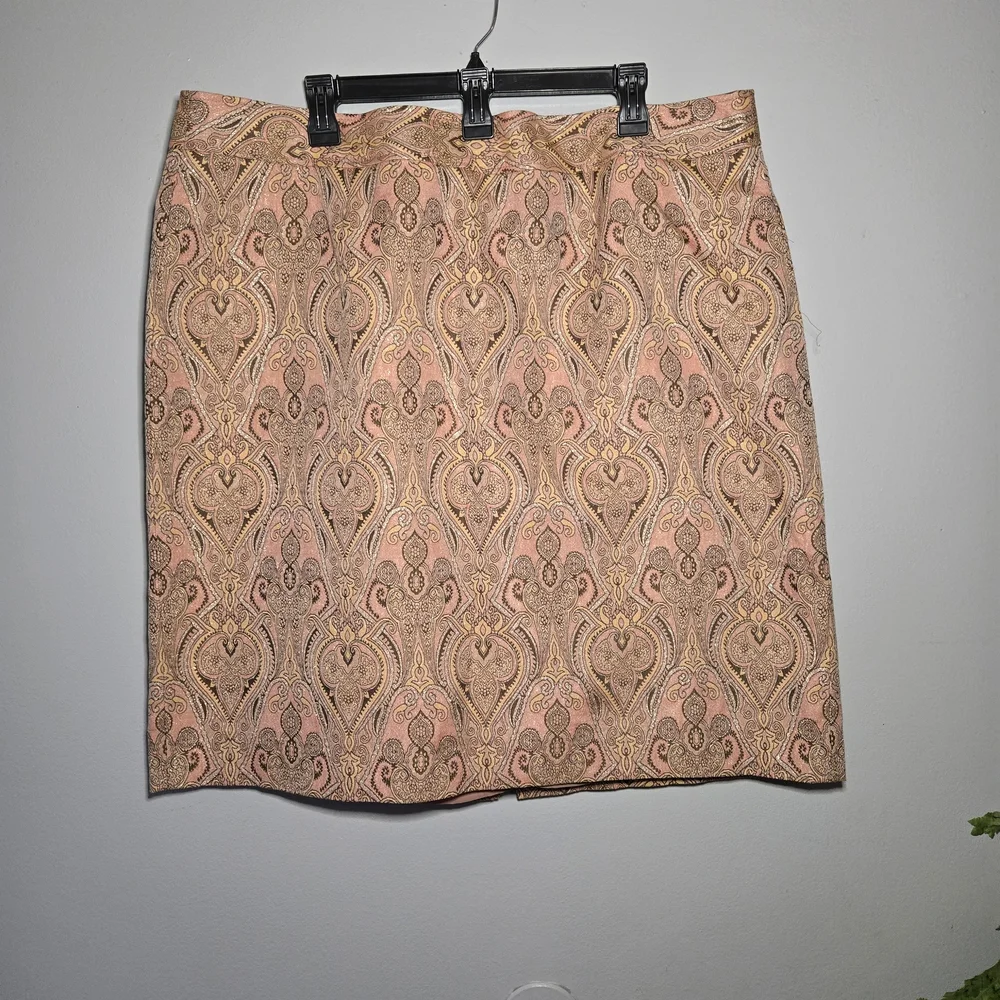 Talbots Silk Blend Paisley Pencil Skirt Plus Size 18W‎ Pink Gold Jacquard